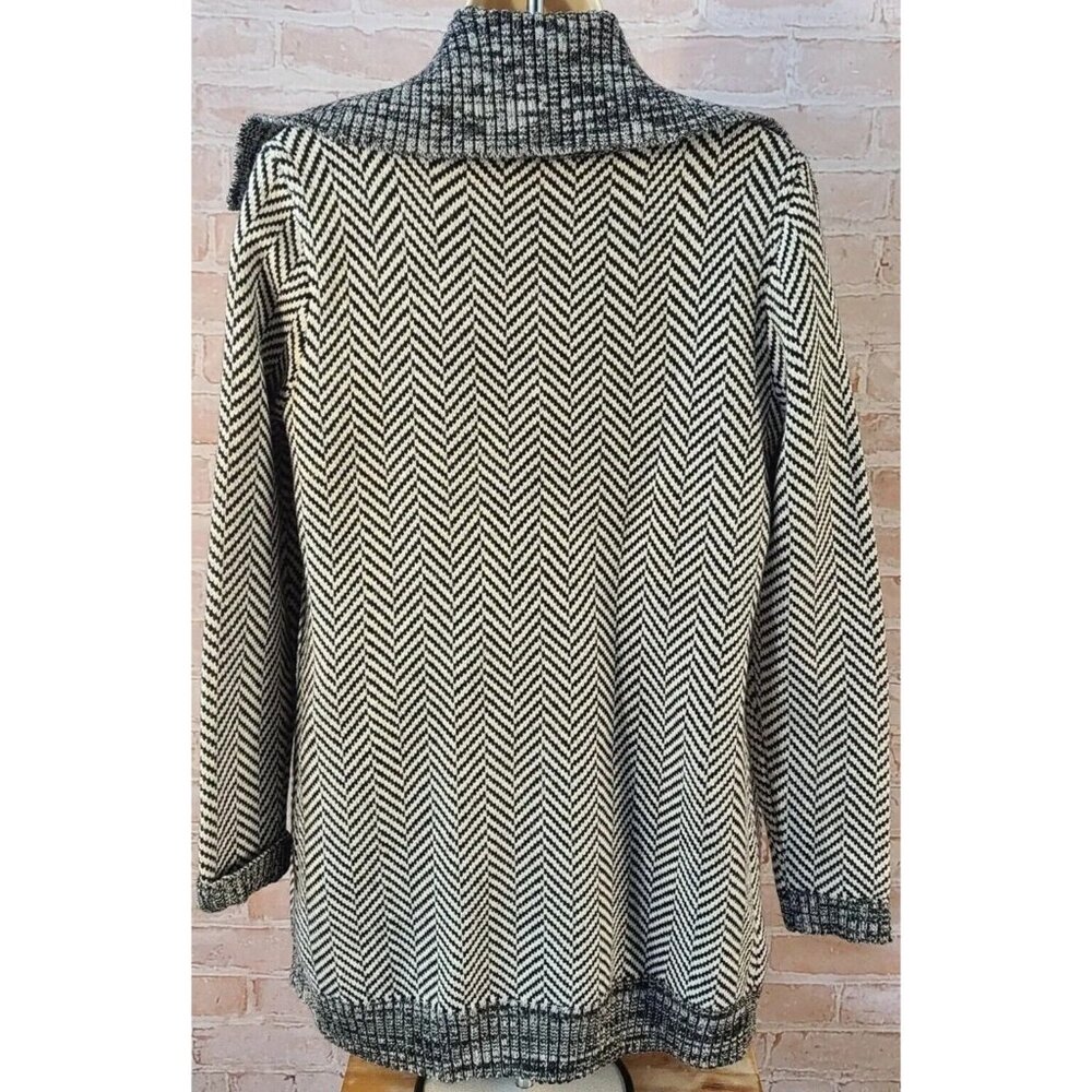 White House Black Market Sweater Coat Chevron Print Mid-Length Cardigan Women S - Picture 5 of 13